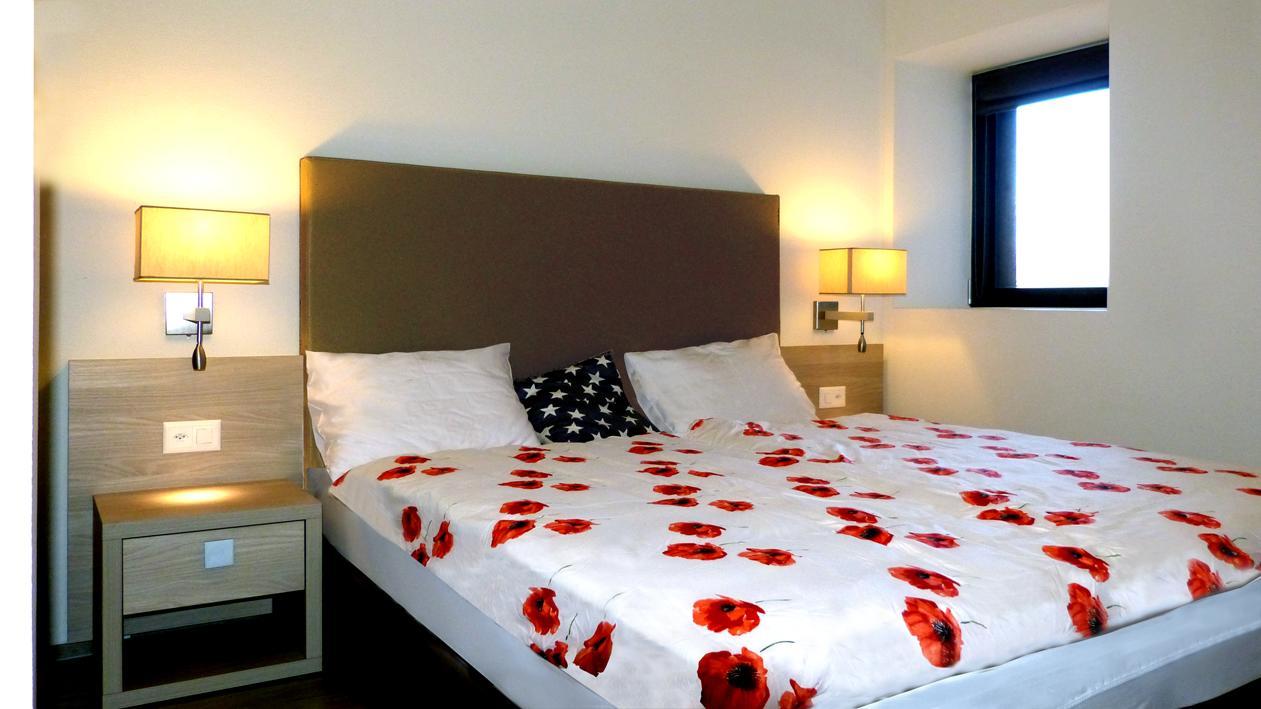 Le Charme Du Prieure Bed & Breakfast Etoy Bagian luar foto